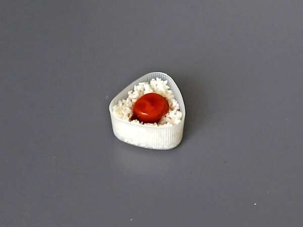 Онигири с яйчни жълтъци, консервирани в соев сос - Подготовка стъпка 5