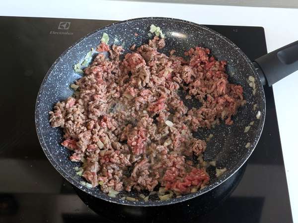 Бургери във фритюрник: чудесно за бърза и вкусна вечеря - Подготовка стъпка 1