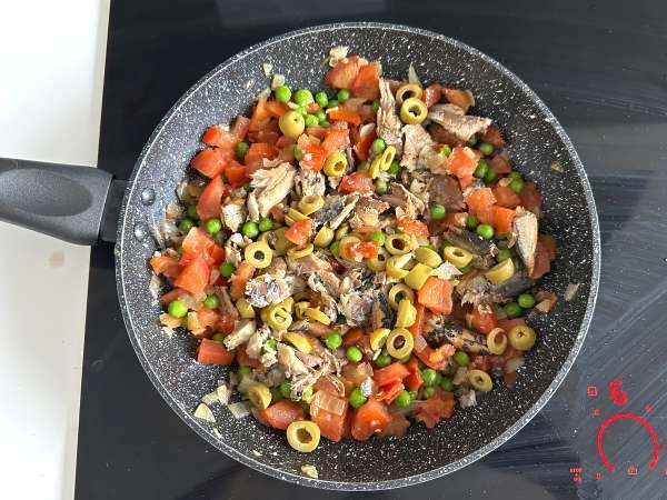 Торта със сардини: проста, влажна и вкусна рецепта - Подготовка стъпка 3