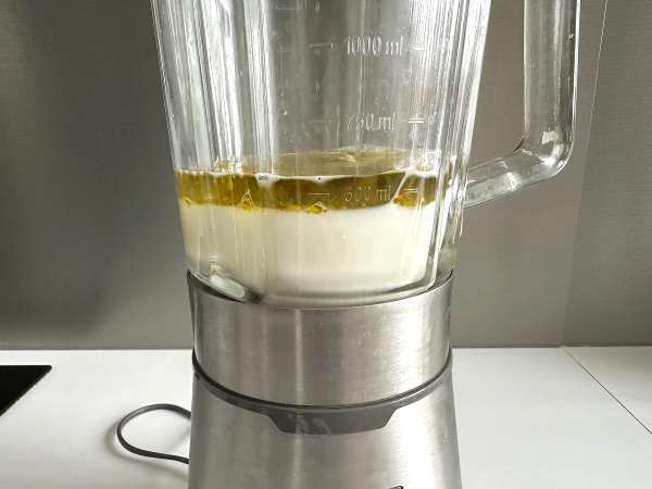 Пикантно тесто за торта в блендер: бързо, лесно и изключително влажно - Подготовка стъпка 2