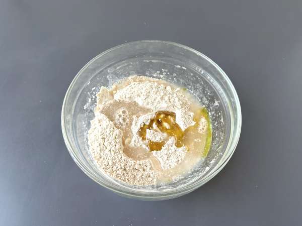 Домашно приготвени гресини с билки: лесни за приготвяне и супер хрупкави! - Подготовка стъпка 2