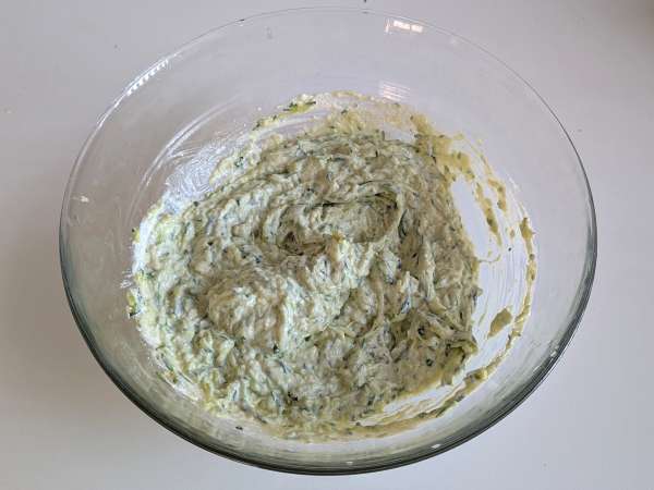 Conchiglioni, пълнени с рикота, тиквички и лимон: кремообразни и настъргани във фурната - Подготовка стъпка 5