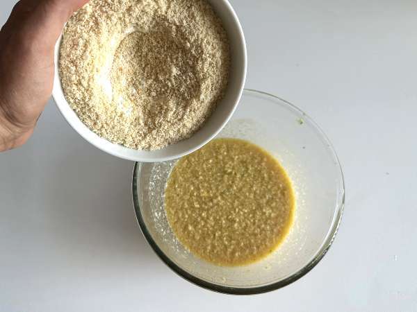 Изключително влажна торта с шамфъстък, лайм и тиквички - Подготовка стъпка 5