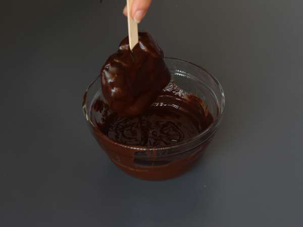 Скайр, малини и шоколадов сладолед. Здравословната закуска за слънчевите дни! - Подготовка стъпка 4