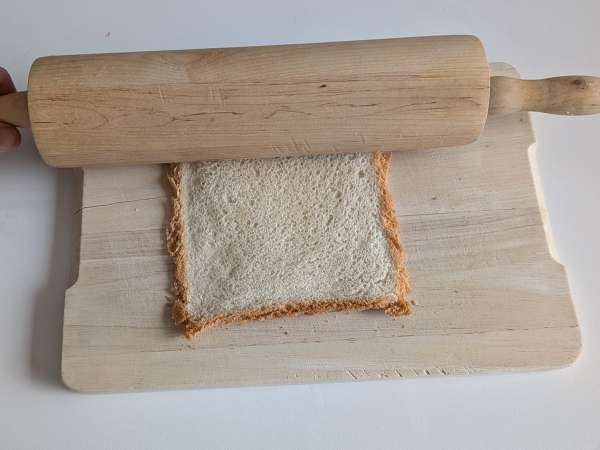 Хлебни кошници с моцарела, чери домати и черни маслини - Подготовка стъпка 2