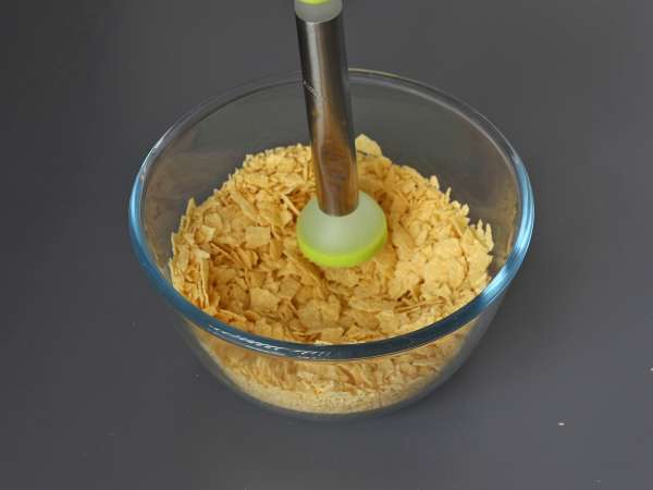 Шоколад Pringles в пясъчни рози - Подготовка стъпка 1