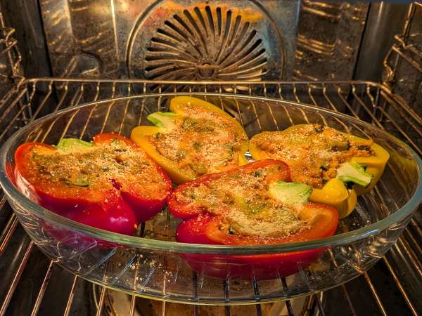 Печени вегетариански пълнени чушки: лесна и вкусна рецепта със зеленчуци и сирене моцарела - Подготовка стъпка 8