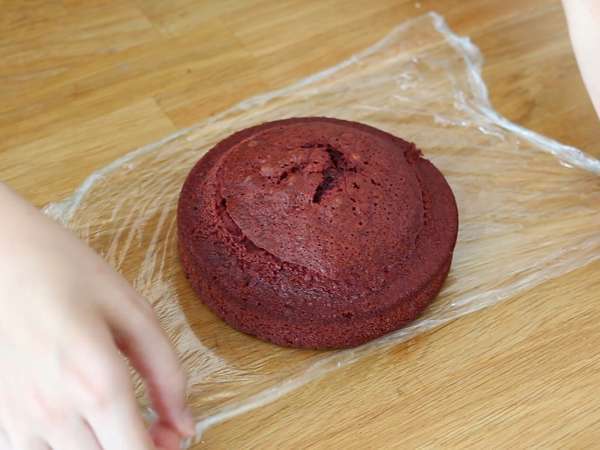 Торта „Red Velvet“ специално за Хелоуин! - Подготовка стъпка 6