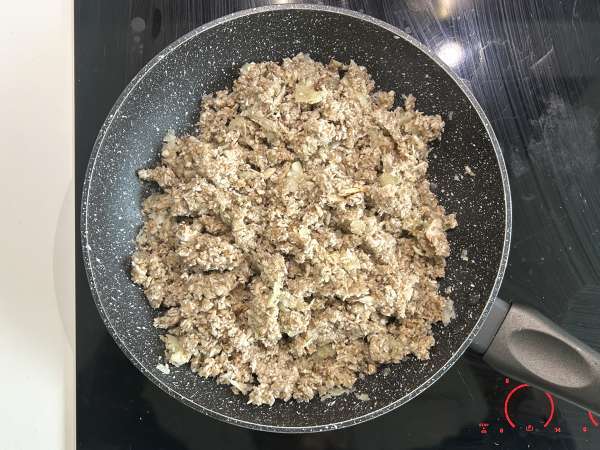 Вегетариански пълнени зелеви рулца с гъби, ориз и мисо - Подготовка стъпка 4