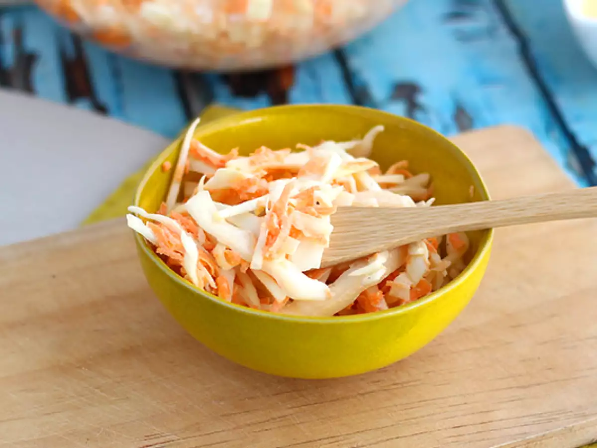 американска салата coleslaw (салата от зеле и моркови) - снимка 4