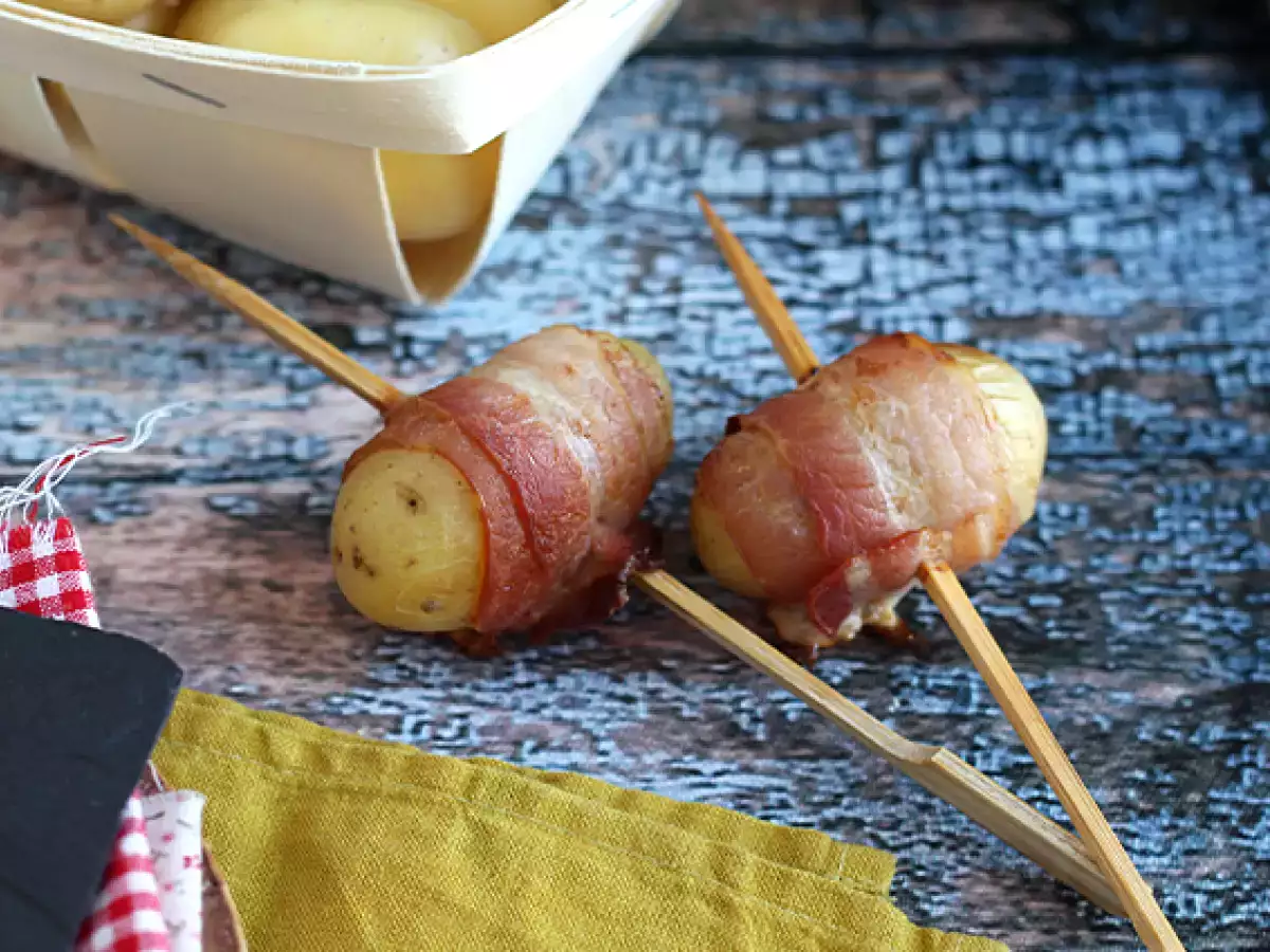 Аперитив шишчета с картофи и пушен бекон - снимка 2