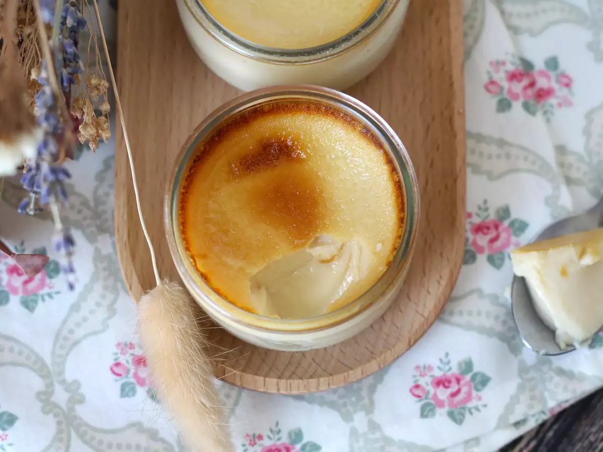 Бърз и лесен яйчен крем: рецептата на баба ми - снимка 6