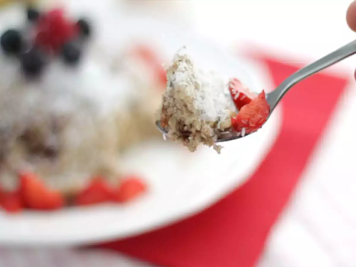 Бананова торта с кокосови стърготини - без лактоза и глутен - снимка 3