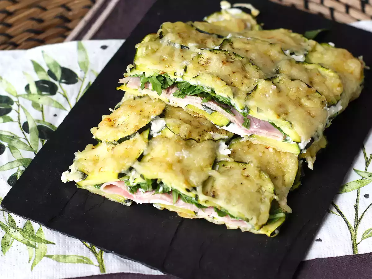 Безглутенов сандвич с тиквички: готов за 20 минути и пълен с вкус! - снимка 6