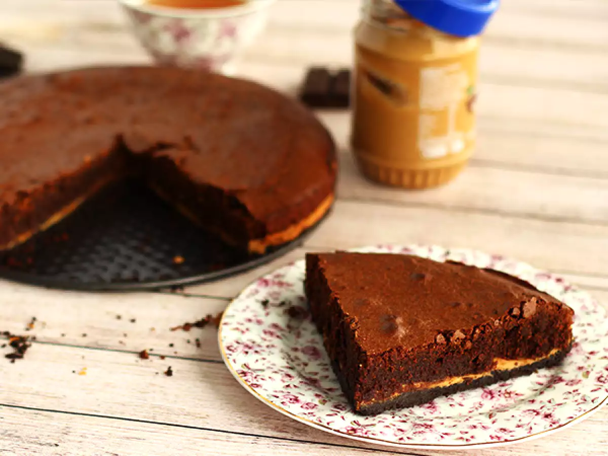 Брауни с фъстъчено масло и бисквити Oreo - снимка 2