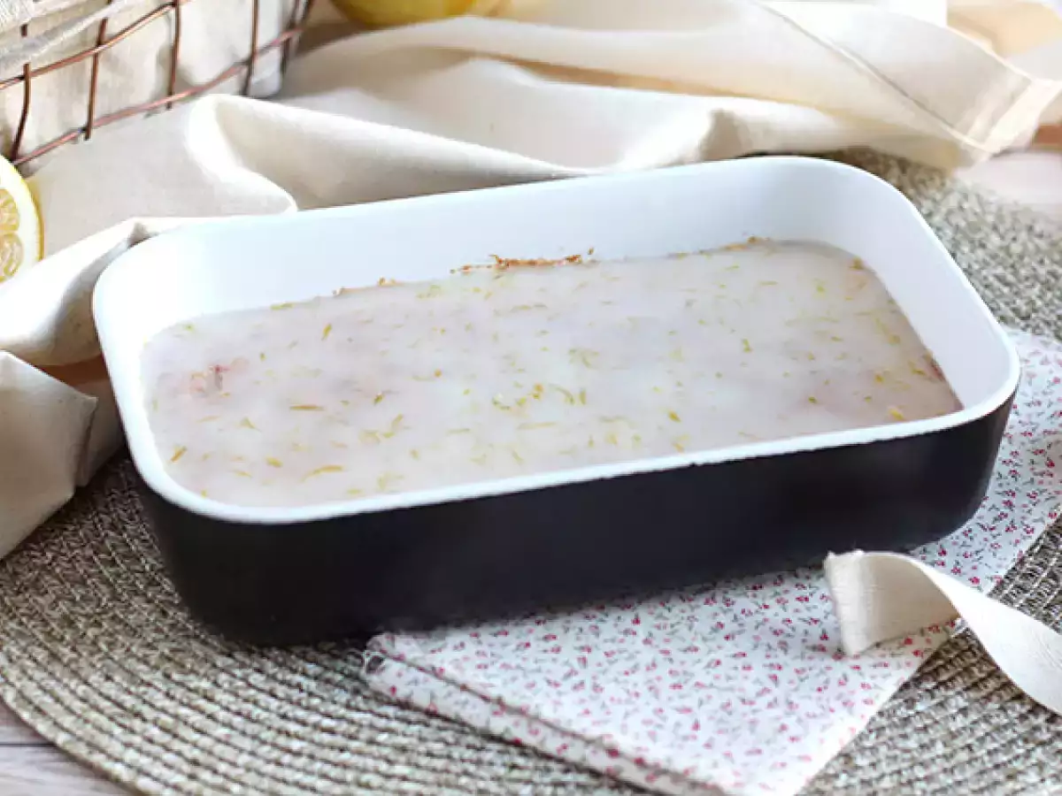 Брауни с лимон и овесени ядки и лимонова глазура - снимка 5