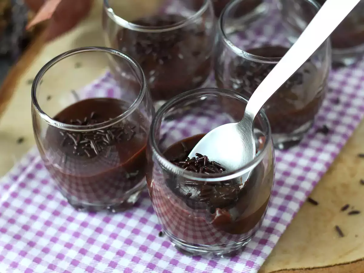 Brigadeiro de colher, най-популярният сладкиш в празничните дни! - снимка 2