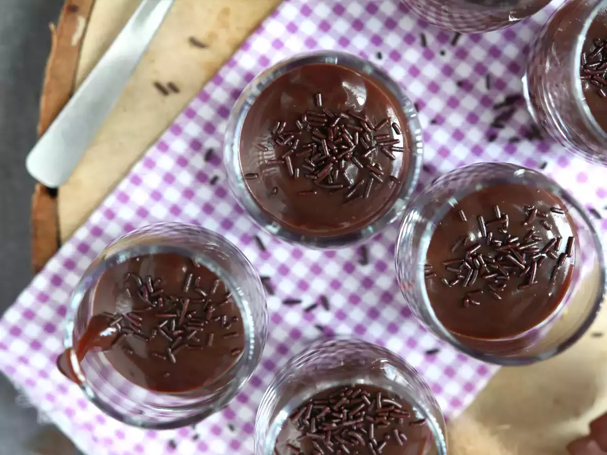 Brigadeiro de colher, най-популярният сладкиш в празничните дни! - снимка 5