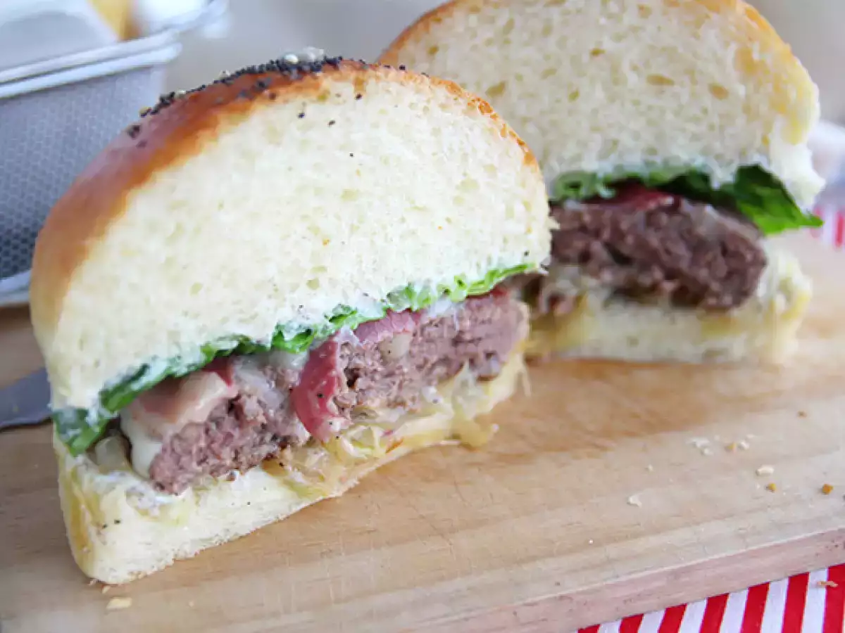 Бургер на Раклет - снимка 2