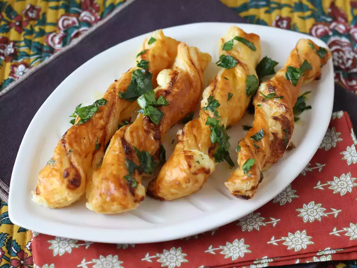 Бутерки със сирене на Airfryer - снимка 2