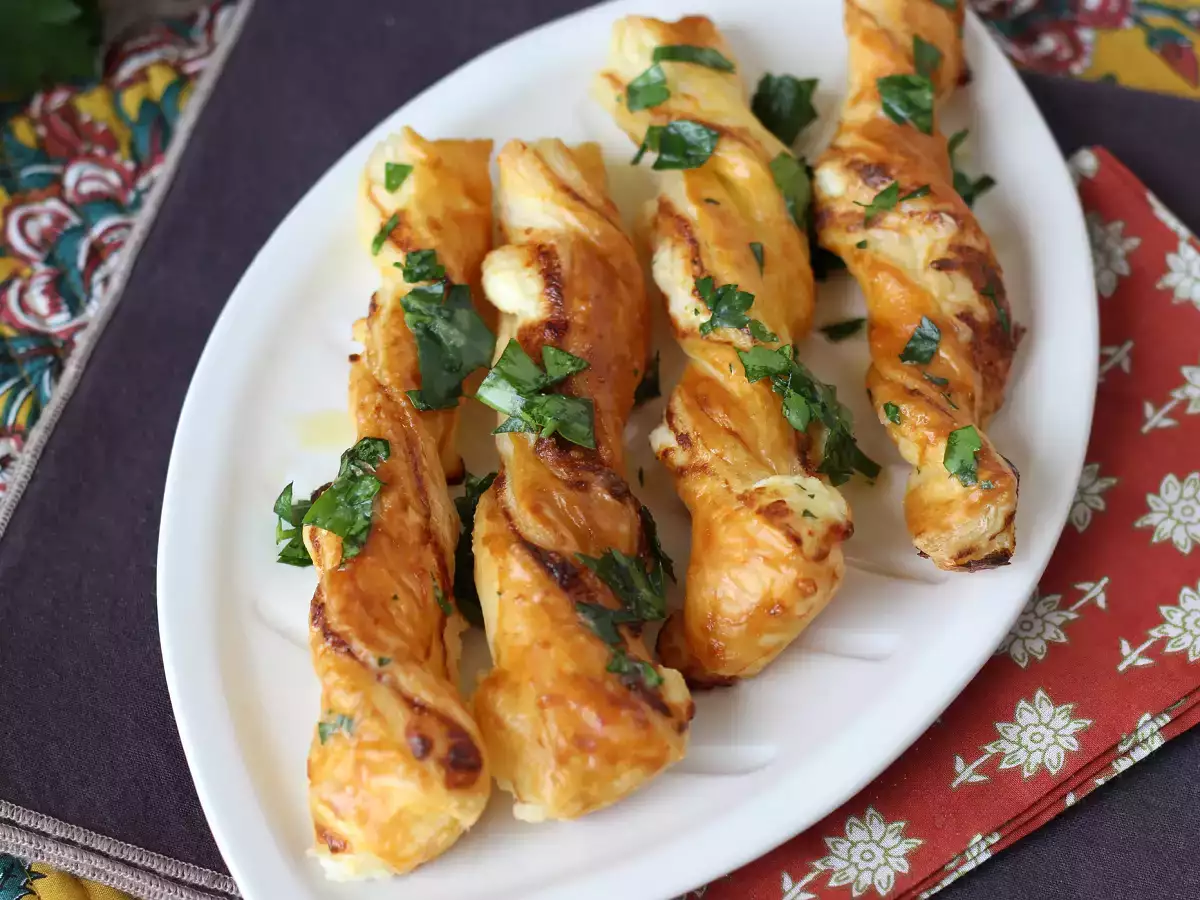 Бутерки със сирене на Airfryer - снимка 6