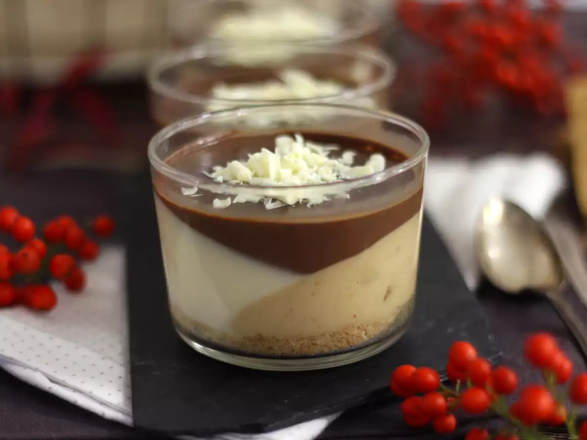 Чашки с шоколад и нуга. Лесна рецепта - снимка 2