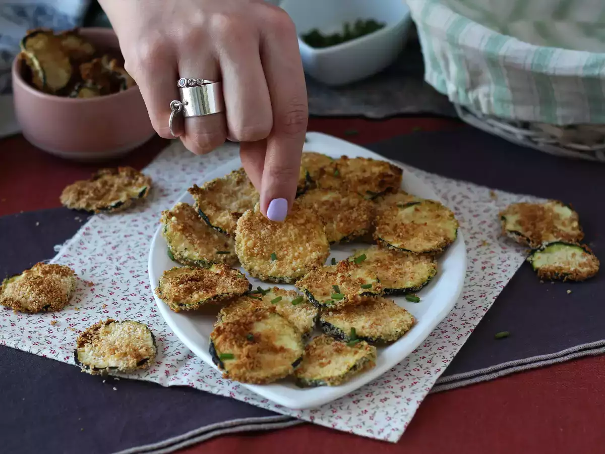 Чипс от тиквички във фритюрник с горещ въздух (Air Fryer) - снимка 3