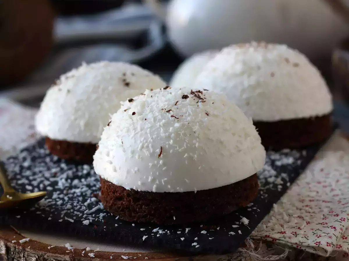 Десерт с шоколад и кокос, който е едновременно топящ се и хрупкав! - снимка 3