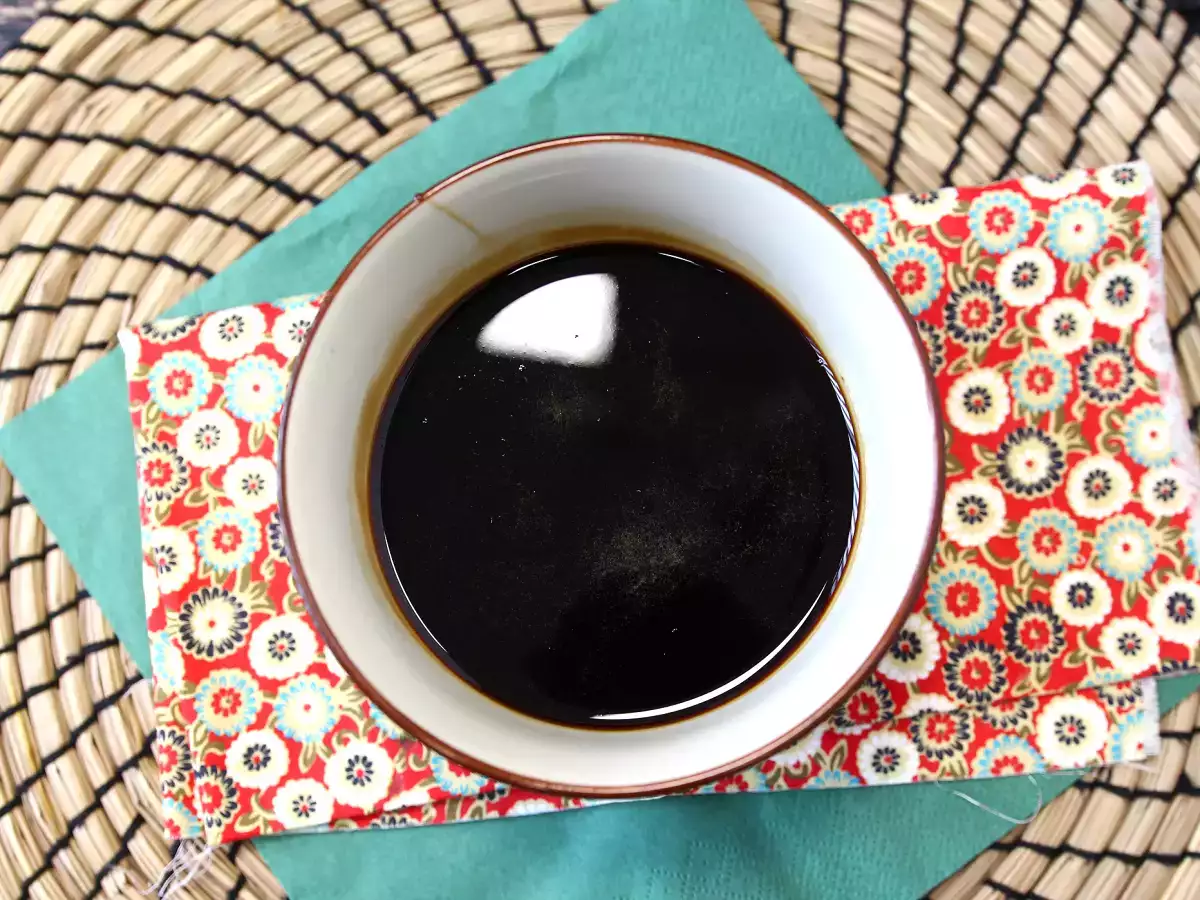 Домашен сос терияки, идеален за сьомга и пилешко месо! - снимка 4