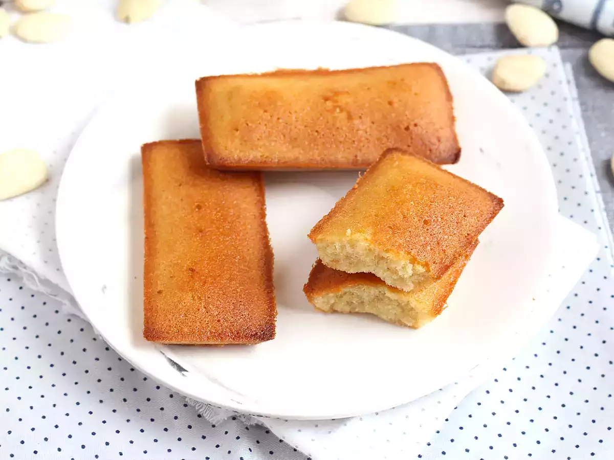 Домашна бадемова торта - снимка 2