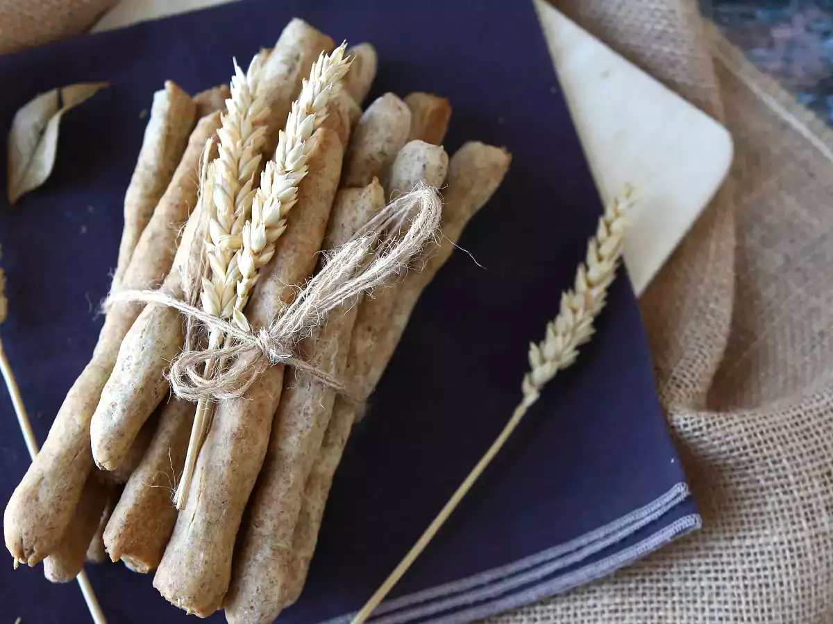 Домашни гресини с въздушен фритюрник - снимка 2