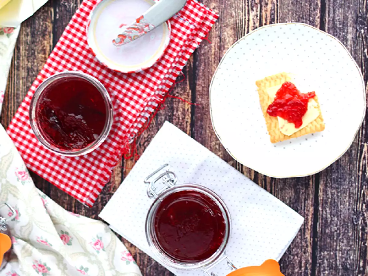 Домашно приготвено сладко от сливи - снимка 4