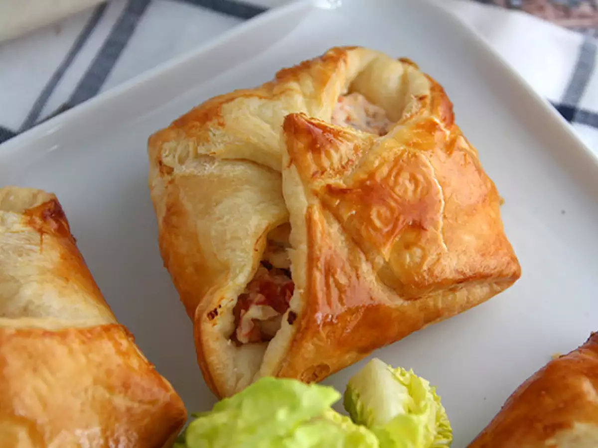 Фаготини с пушена сьомга и козе сирене - снимка 2