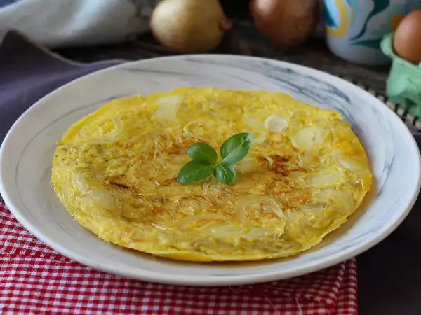 Рецепта Фритата с лук – вкусна и изключително лесна рецепта