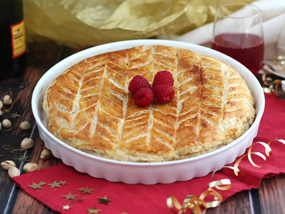 Галет от рози с малини и шам фъстък Frangipane