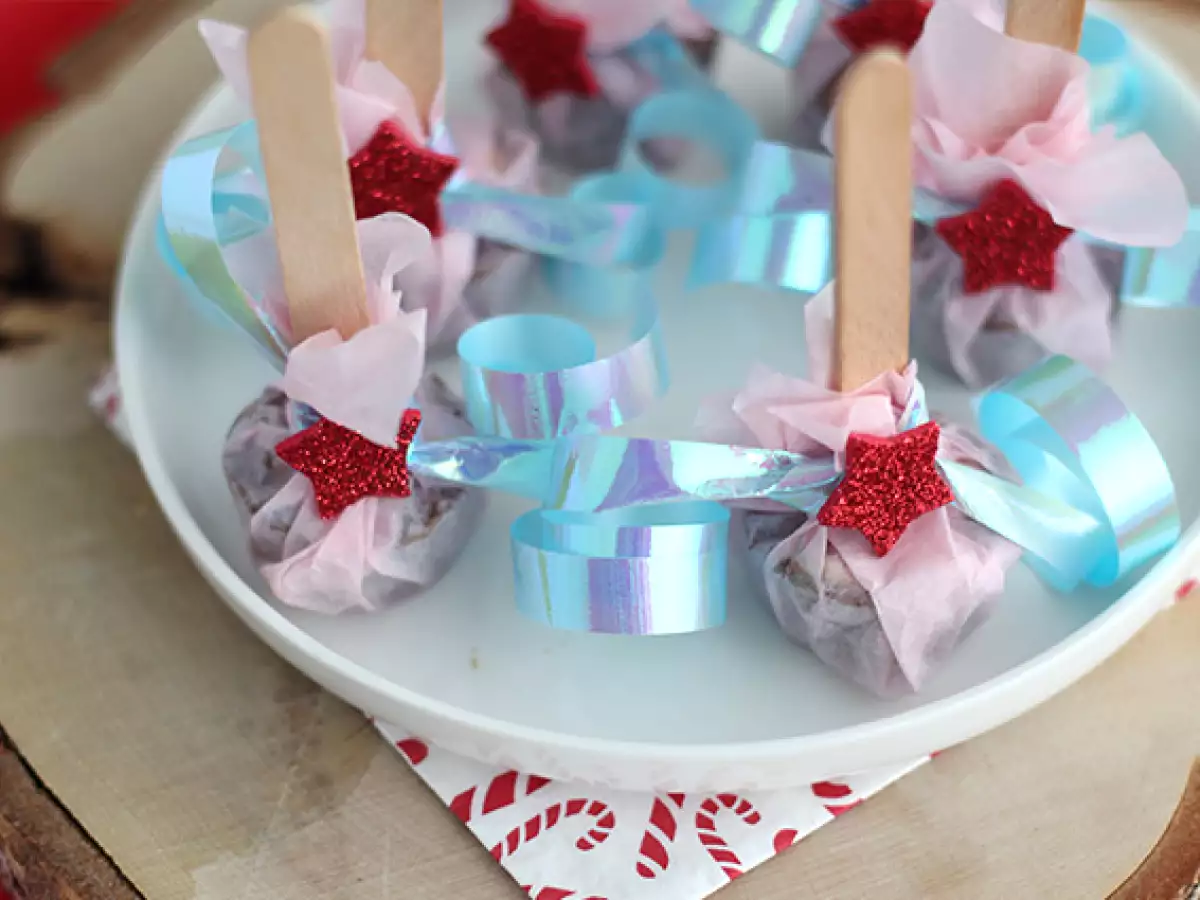 Горещи шоколадови близалки: черен шоколад + печени лешници - снимка 4