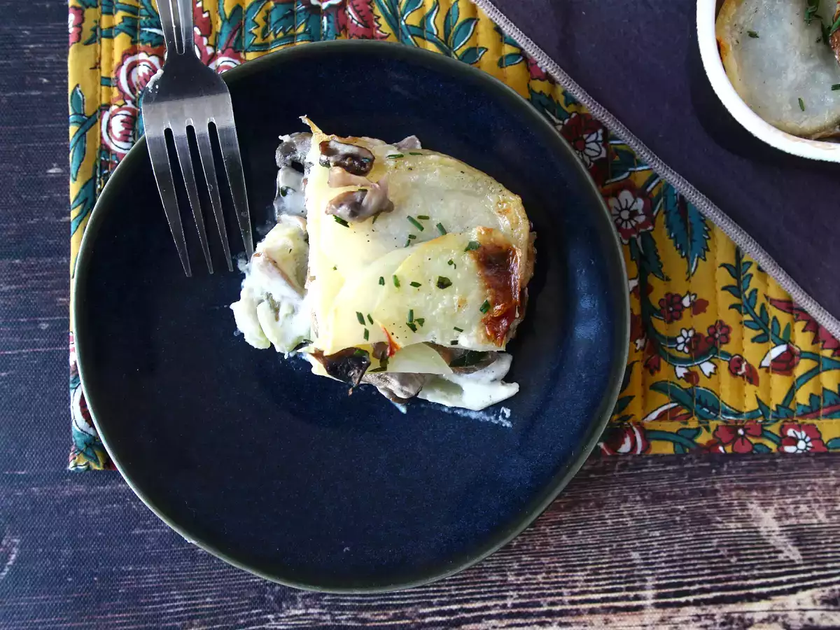 Гратен от картофи с гъби - снимка 7