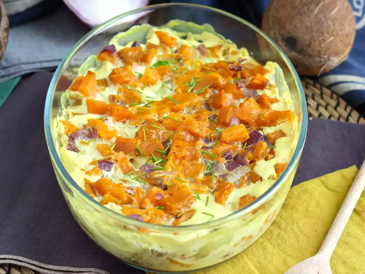 Гратен от сладки картофи с вкус на кокосово мляко и къри - снимка 2