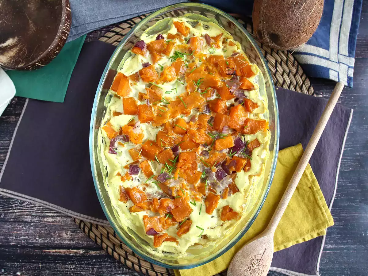 Гратен от сладки картофи с вкус на кокосово мляко и къри - снимка 4