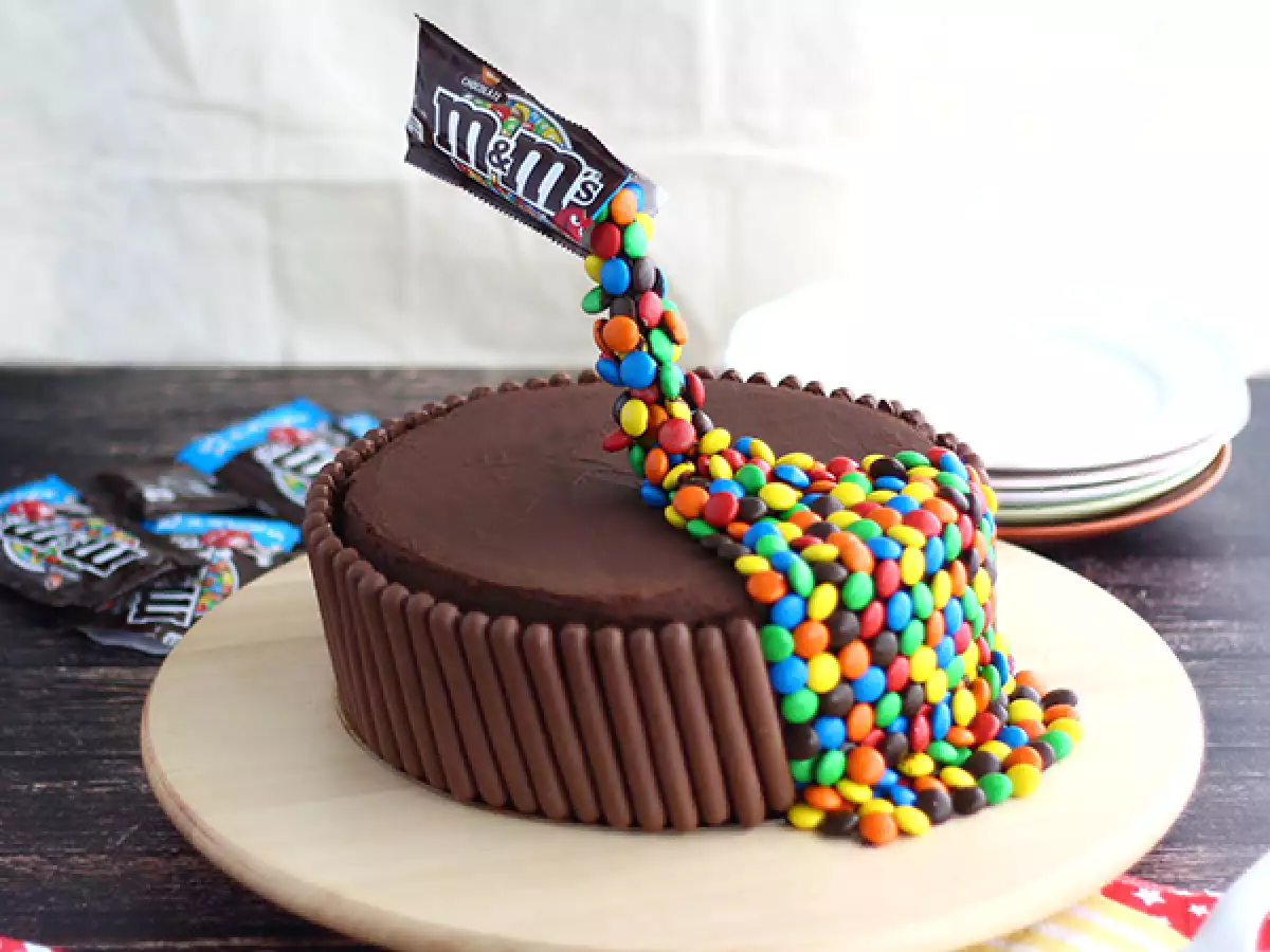 Гравитационна торта (Gravity Cake)