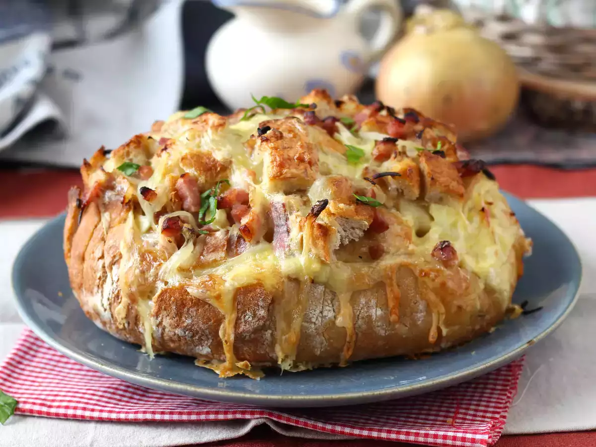 Хляб с пълнеж от таралеж в стил тартифлет - снимка 2