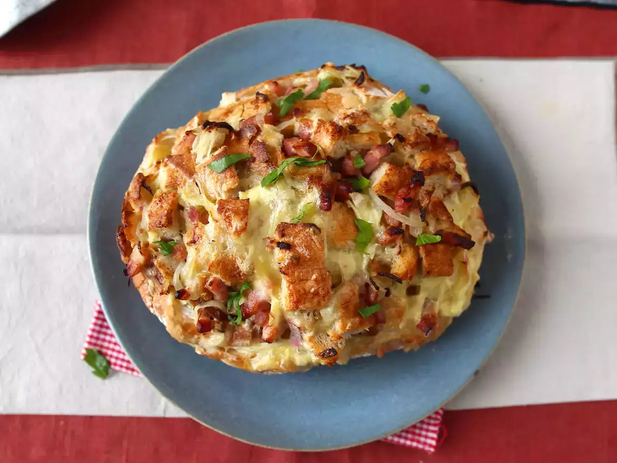 Хляб с пълнеж от таралеж в стил тартифлет - снимка 6