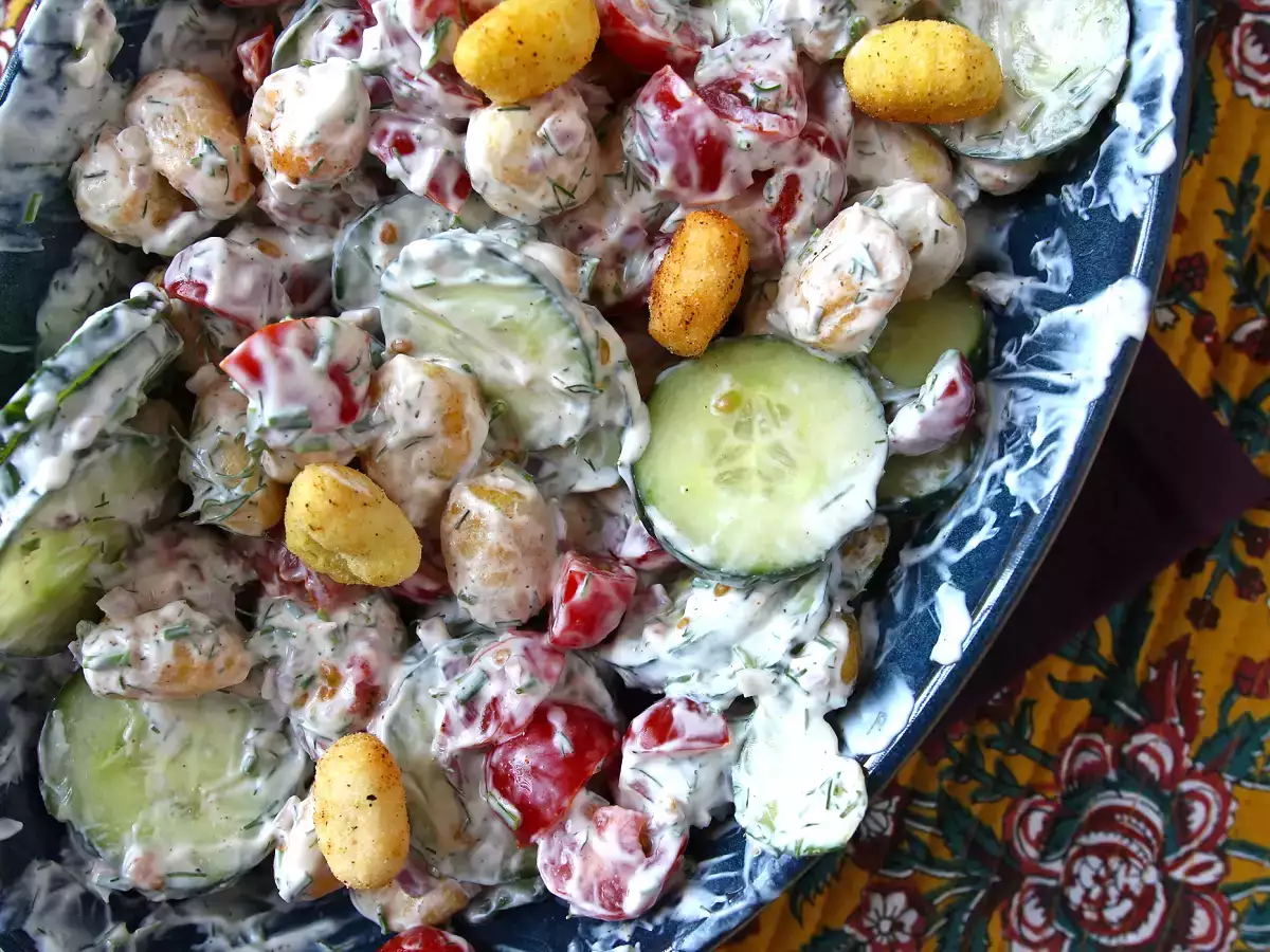 Хрупкава салата с ньоки, изключително модерна, вкусна и балансирана, идеална за лятото! - снимка 4