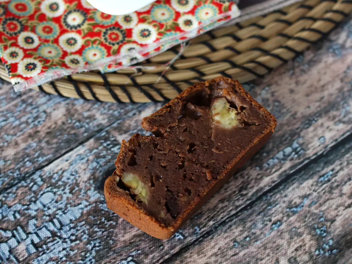 Изключително вкусна бананова и шоколадова торта! - снимка 5