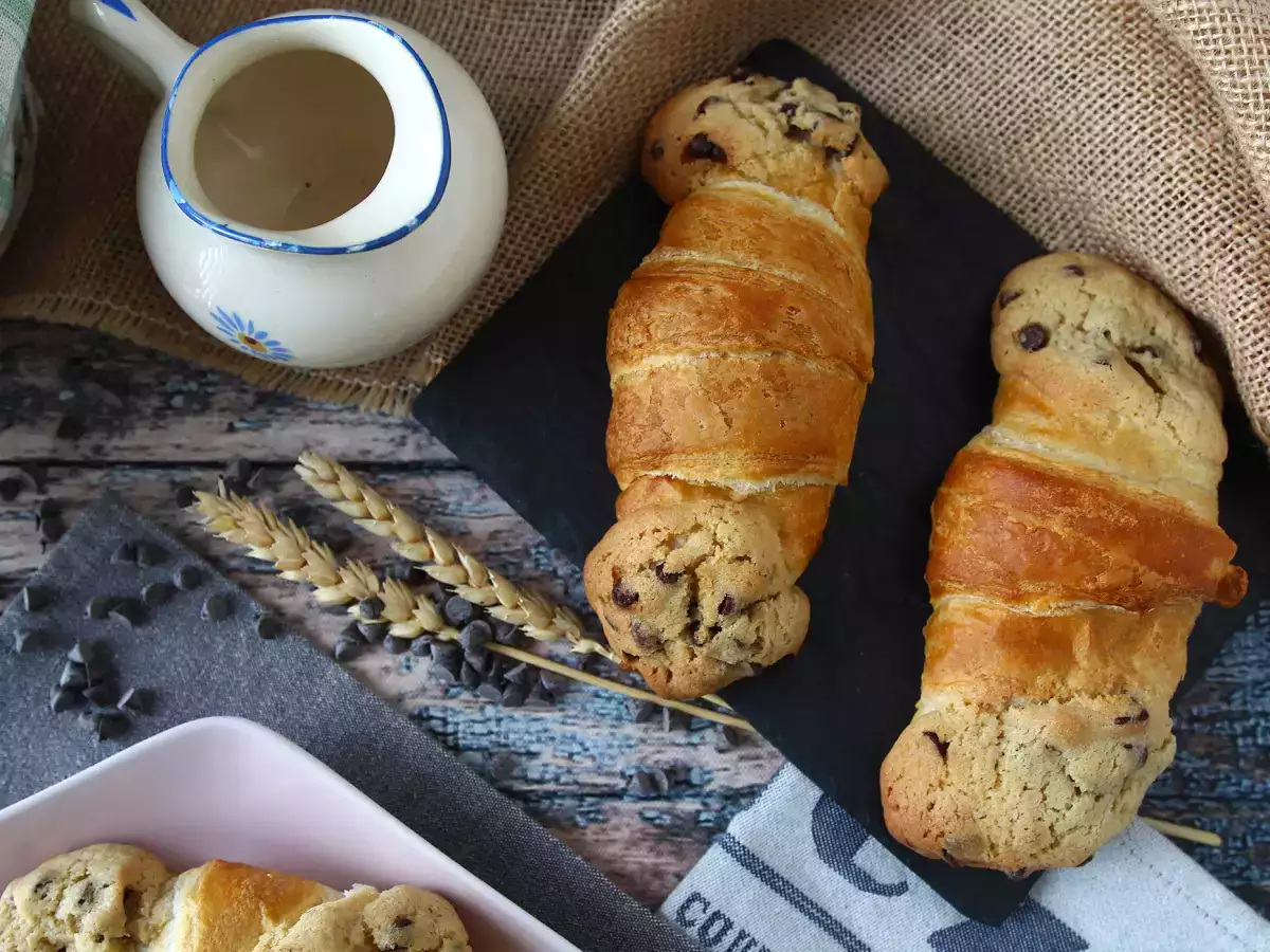 Изключително вкусни и лесни Crookies – перфектната комбинация от кроасан и бисквитка! - снимка 3