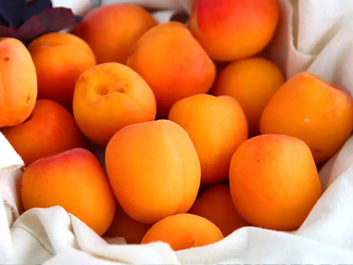 Кайсии, пълнени с риба тон и розмарин - снимка 6