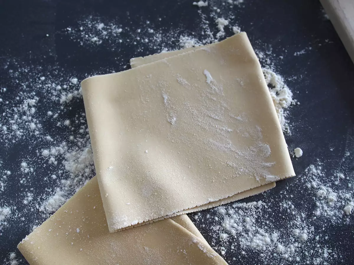 Как да приготвите яйчена паста за лазаня - снимка 2