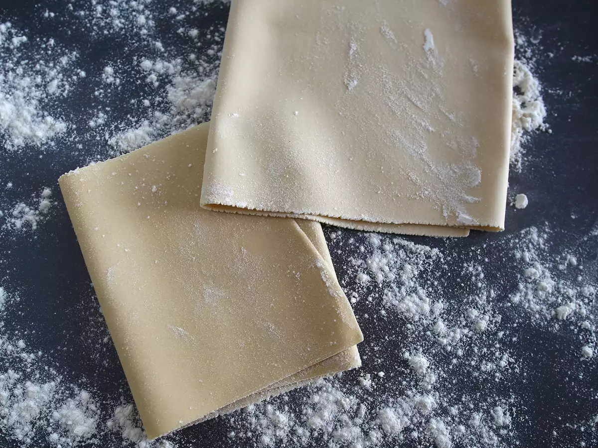 Как да приготвите яйчена паста за лазаня - снимка 3