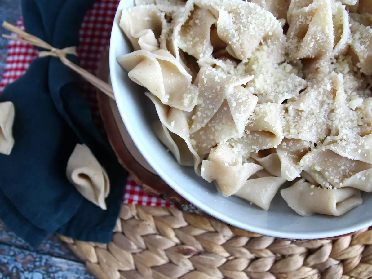 Как да си направим домашна паста: сорпресин, малка красива паста - снимка 2