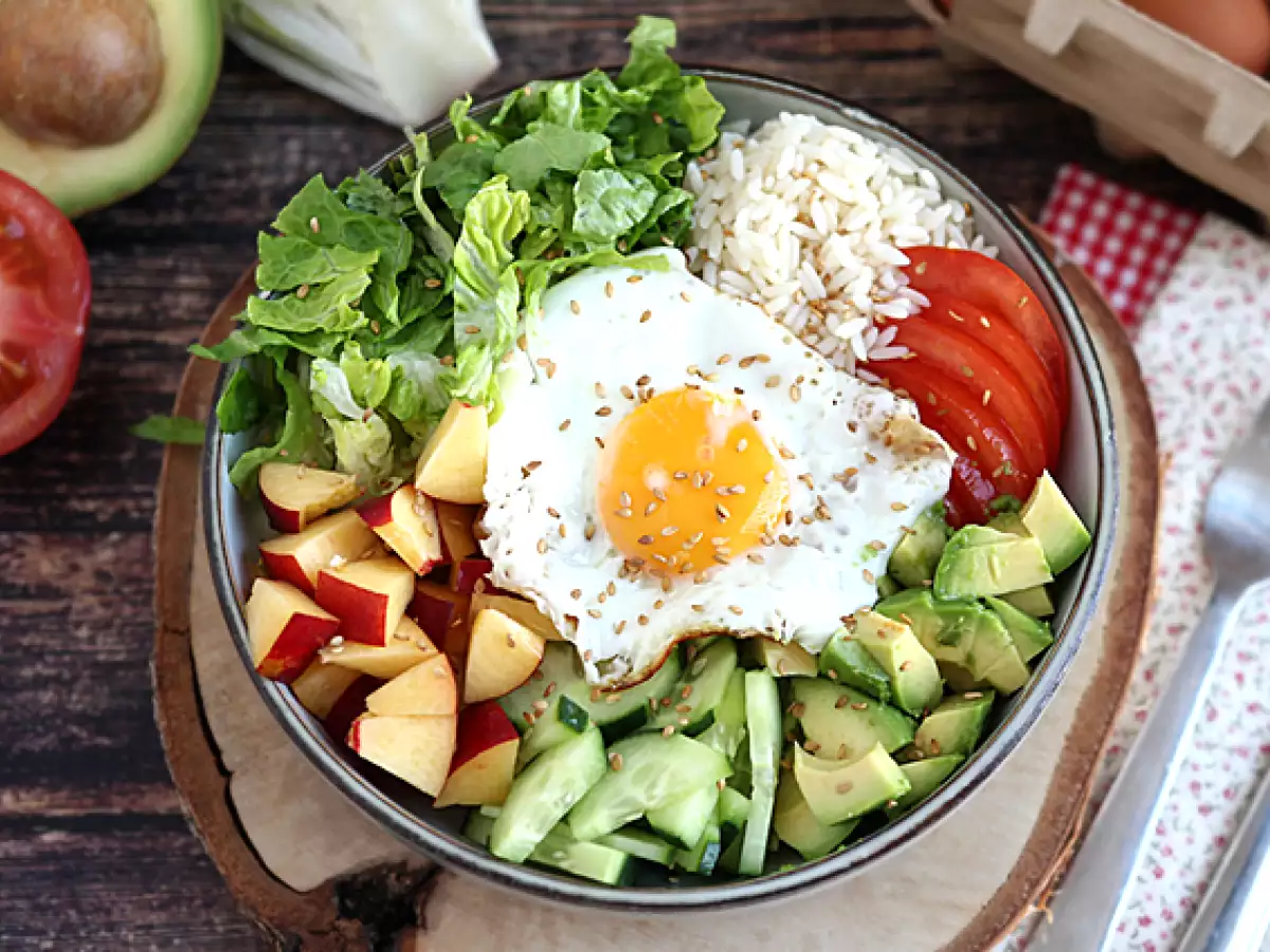 Как се приготвя пържено яйце - снимка 2